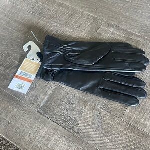 Michael Kors Leather gloves NWT